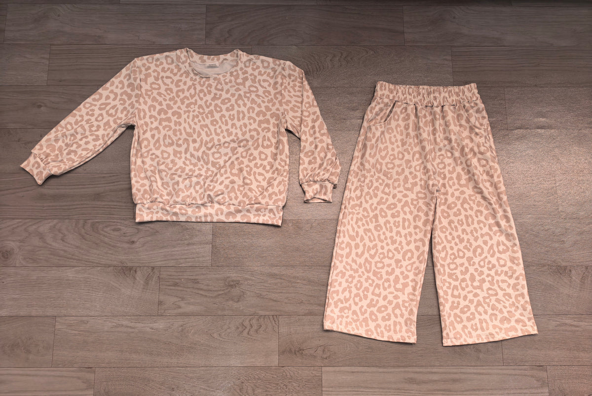 Sample-Real Pics GLP3778 Baby Girl Clothes Beige Leopard Print Long Sleeve Wide Leg Pant Set