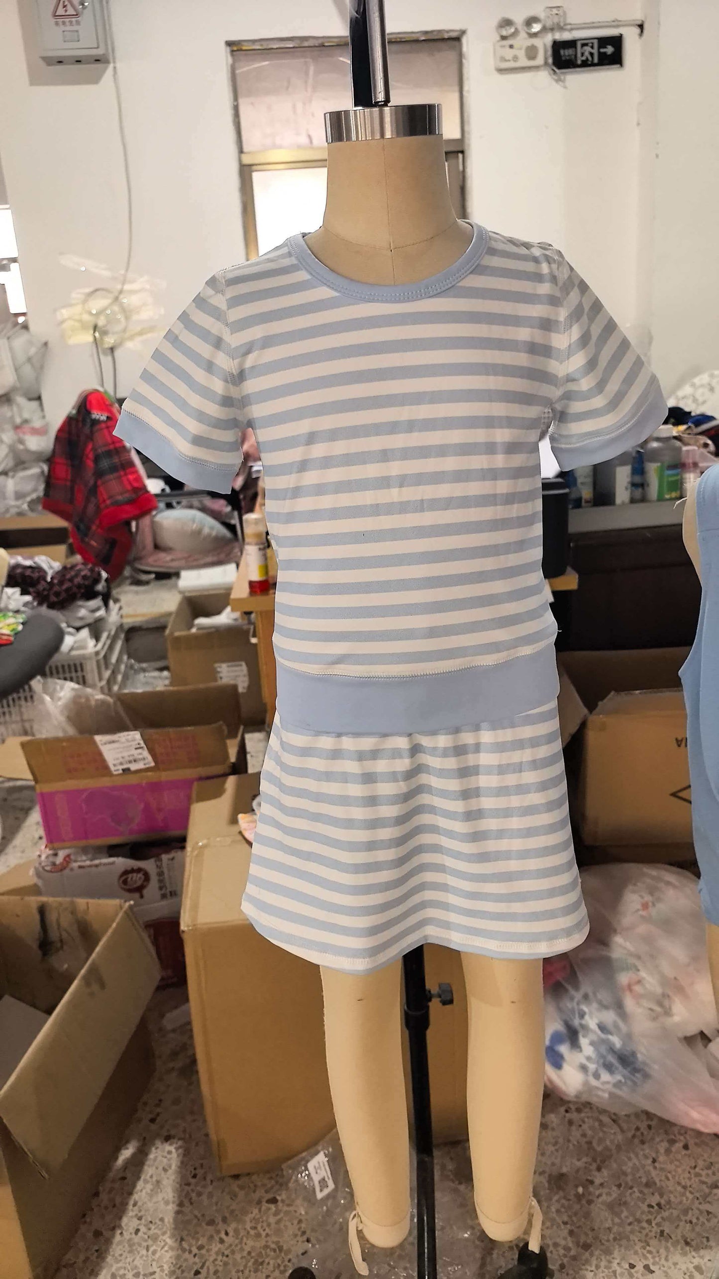GSD4162 yoga stripe girl outfit skirt 202605 preorder