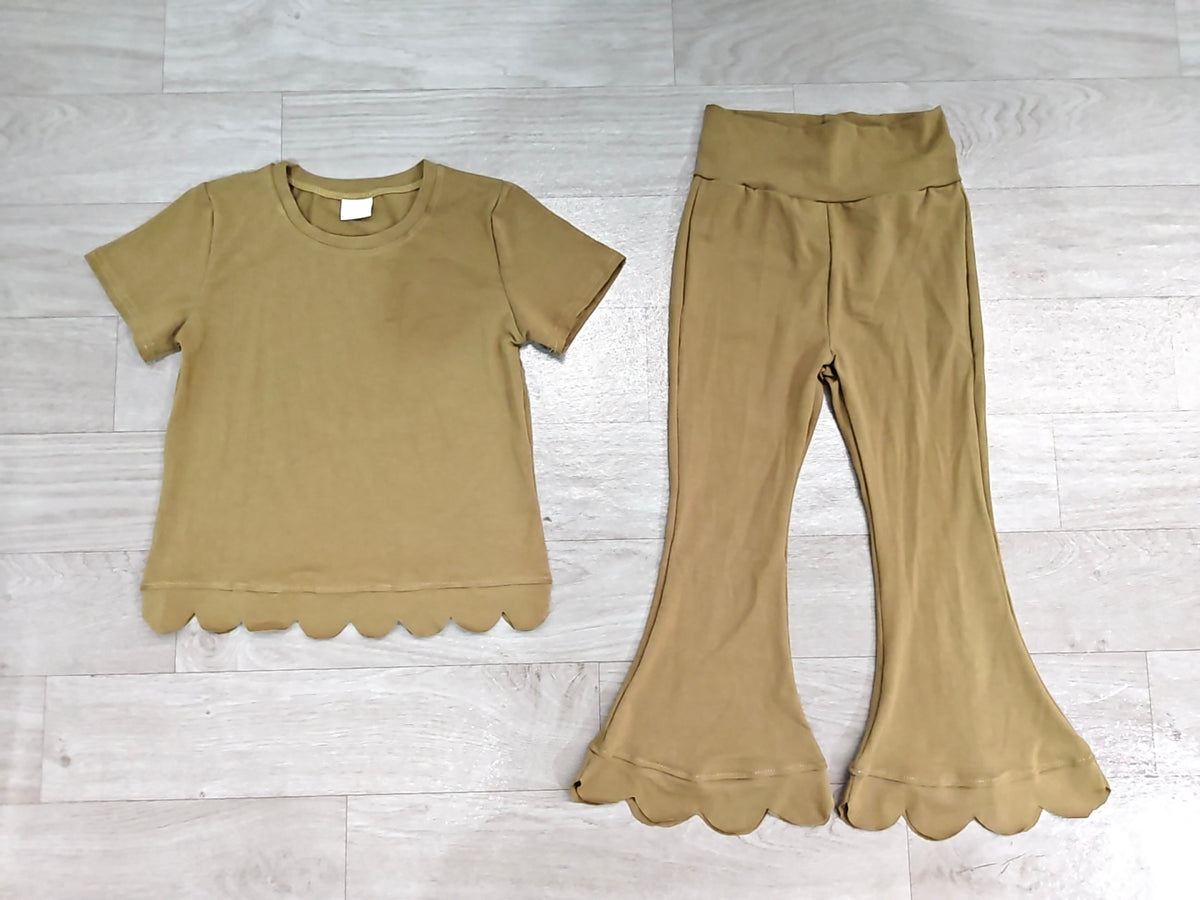Sample-Real Pics GSPO2342 Baby Girl Clothes Solid Khaki Plain Print Short Sleeve Scallop Hem Top & Flare Pant Set
