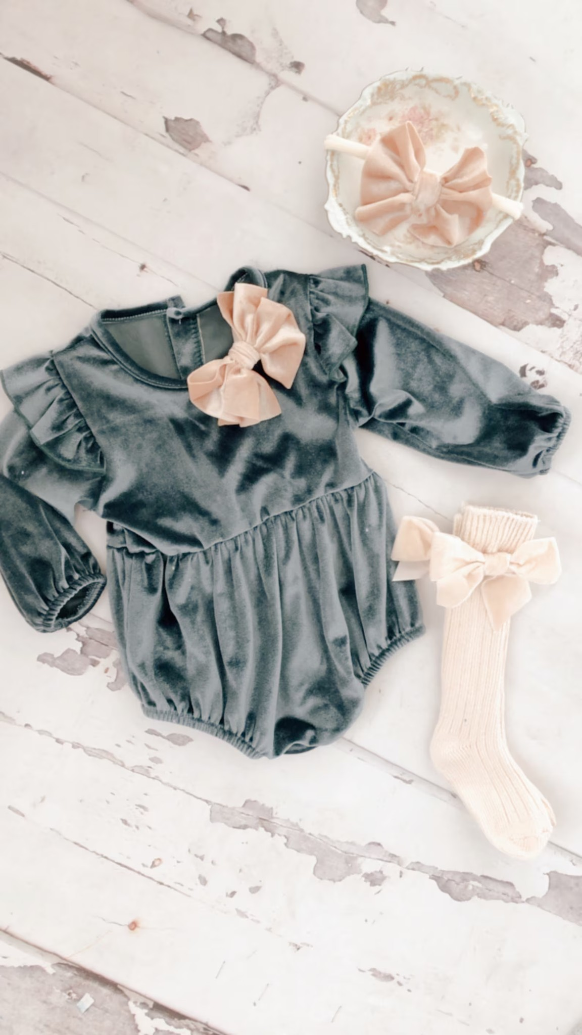 LR0685 RTS velvet grey long sleeve kids girl romper 20231024