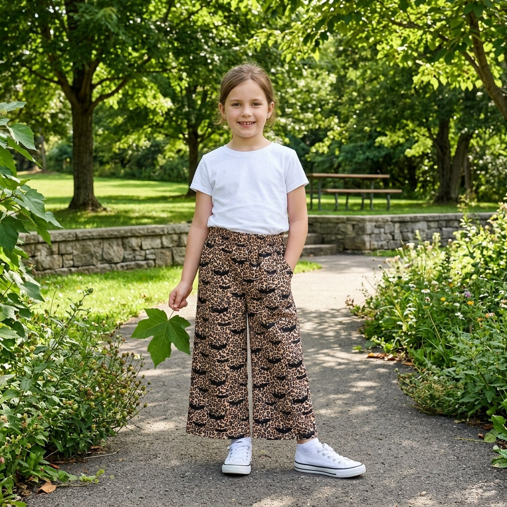 NO MOQ RTS P1133 (2) Baby Girl Clothes Leopard Bat Halloween Print Long Wide Leg Pant 202609