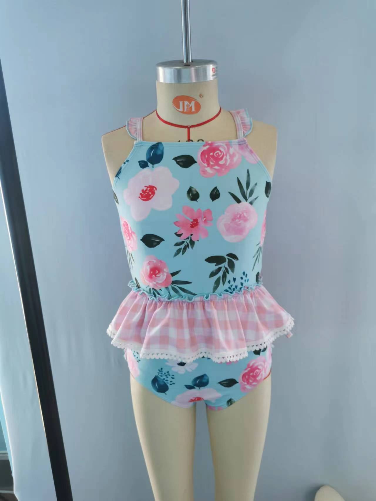 S0160 mermaid short sleeve swimming suit bathing suit 20230727 的副本