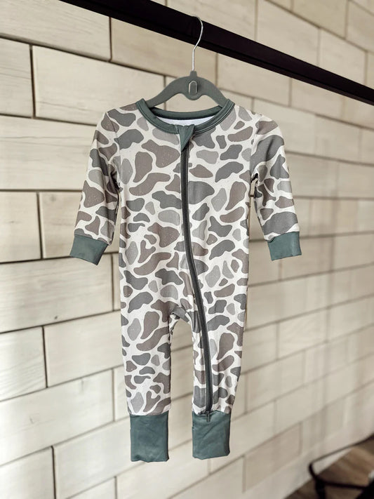 custom MOQ3 camo sibling LR145 boy romper 202407