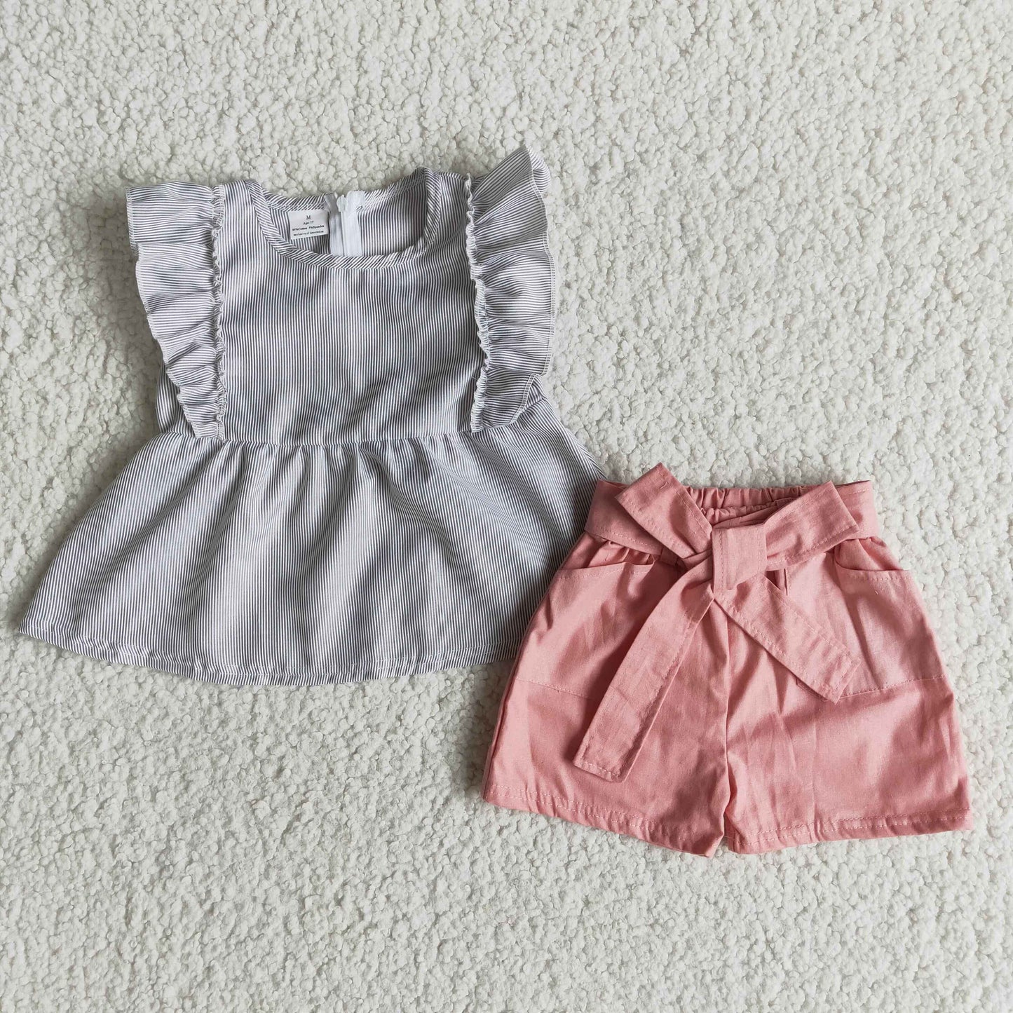 promotion D3-1 Gray ruffles top pink bow shorts sleeves shorts outfits 20230411 RTS