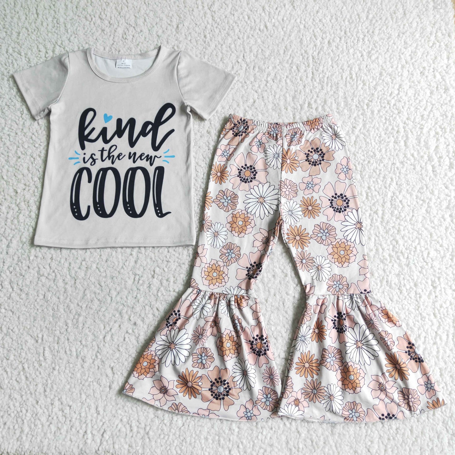 promotion GSPO0070 RTS white kind cool short sleeve top western design pink flower daisy print bell bottom pants girl outfits REAL PIC 0523