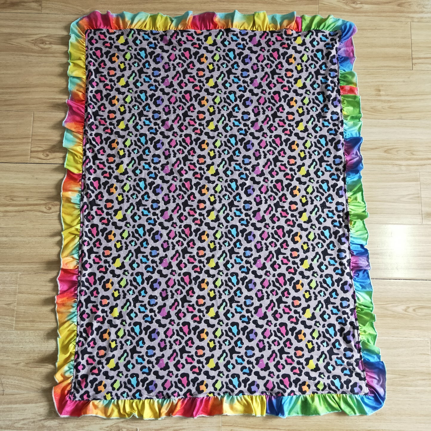 BL0028 long sleeve blue colorful leopard girl blanket