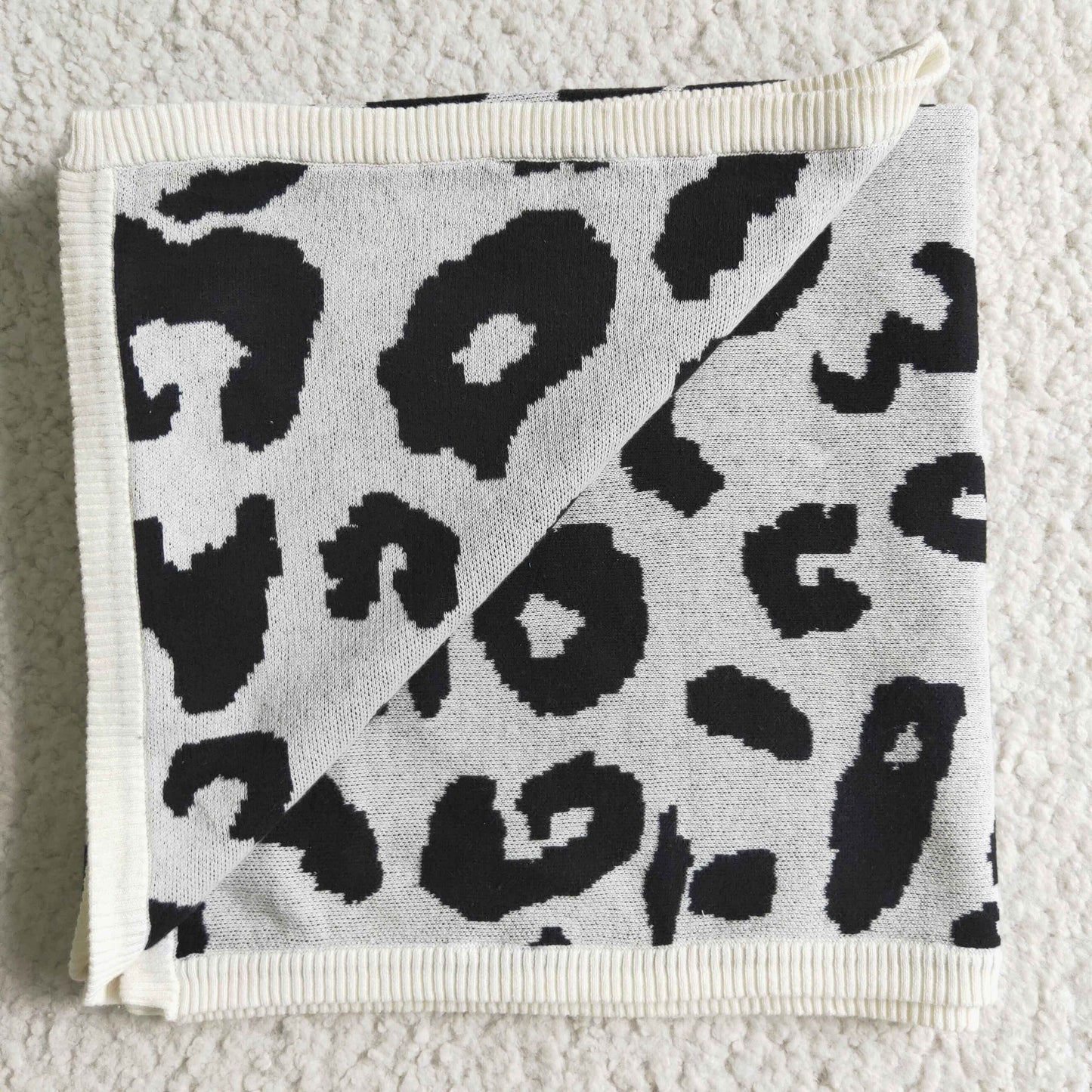 BL0023 Cow white black baby cotton blanket 0718 RTS