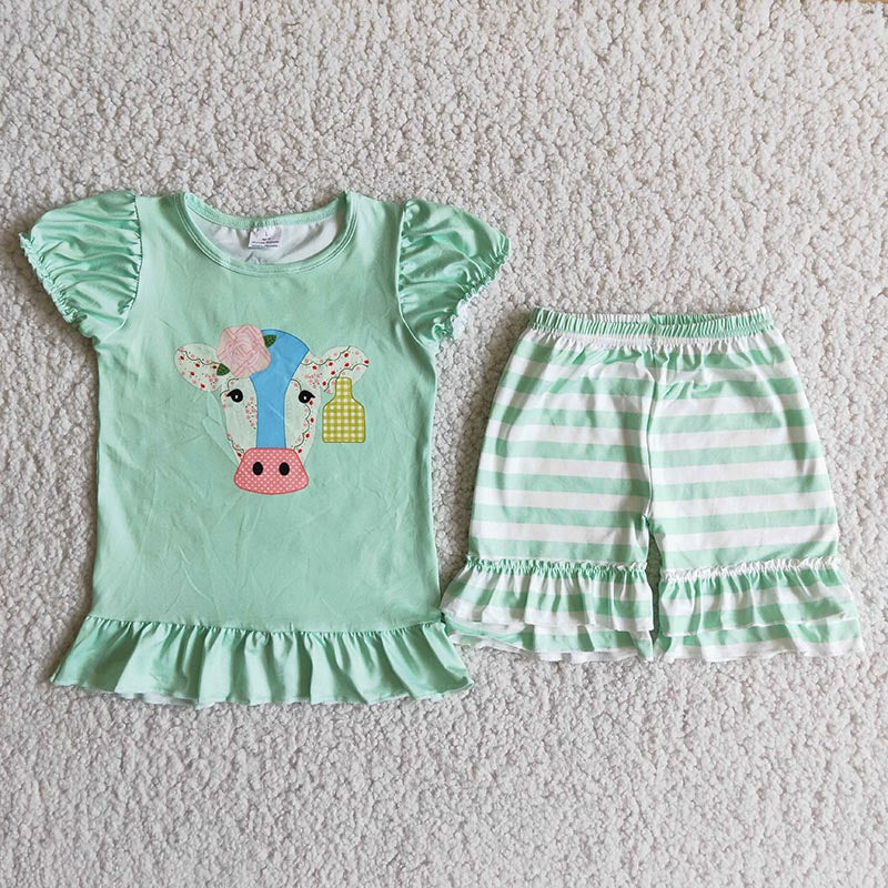 Promotion RTS B9-1 Cow head green top ruffles stripe short pants set