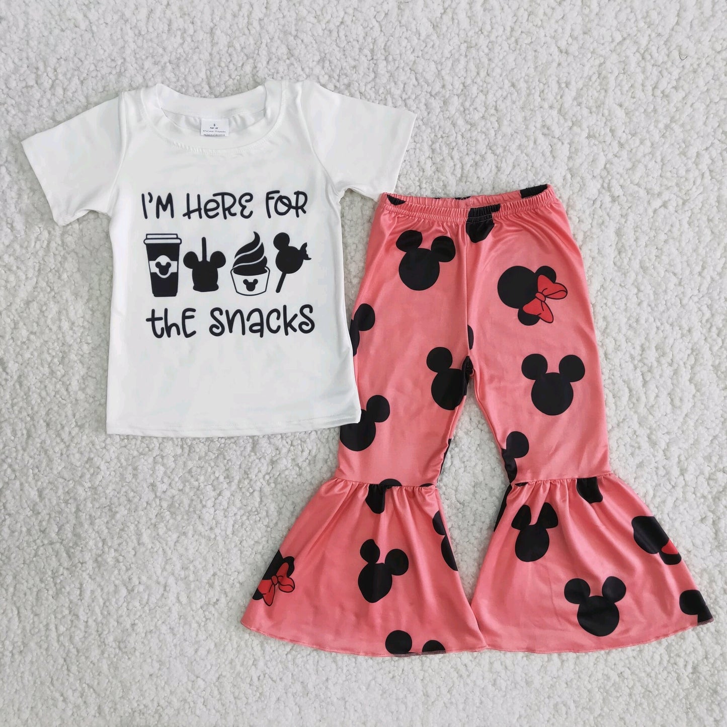promotion Girl here for the snacks cartoon white pink short sleeve bell bottom pant outfit
