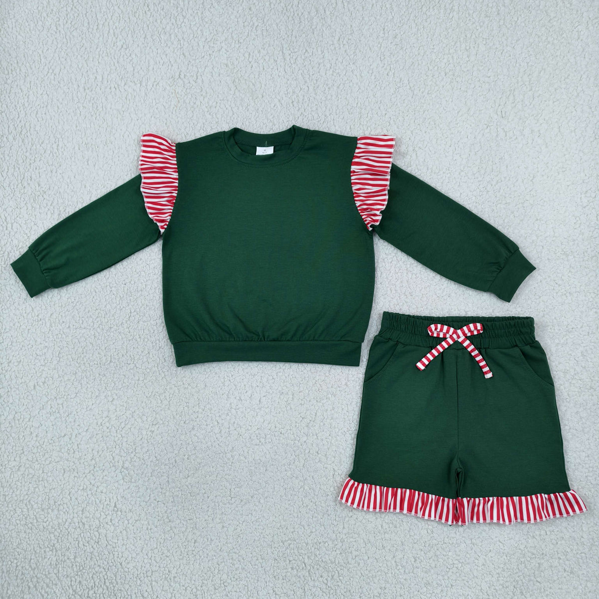 NO MOQ RTS GLS0223-bundle (2) Baby Girl Clothes Solid Dark Green Red Stripe Ruffle Long Sleeve Top Ruffle Shorts Set 202610