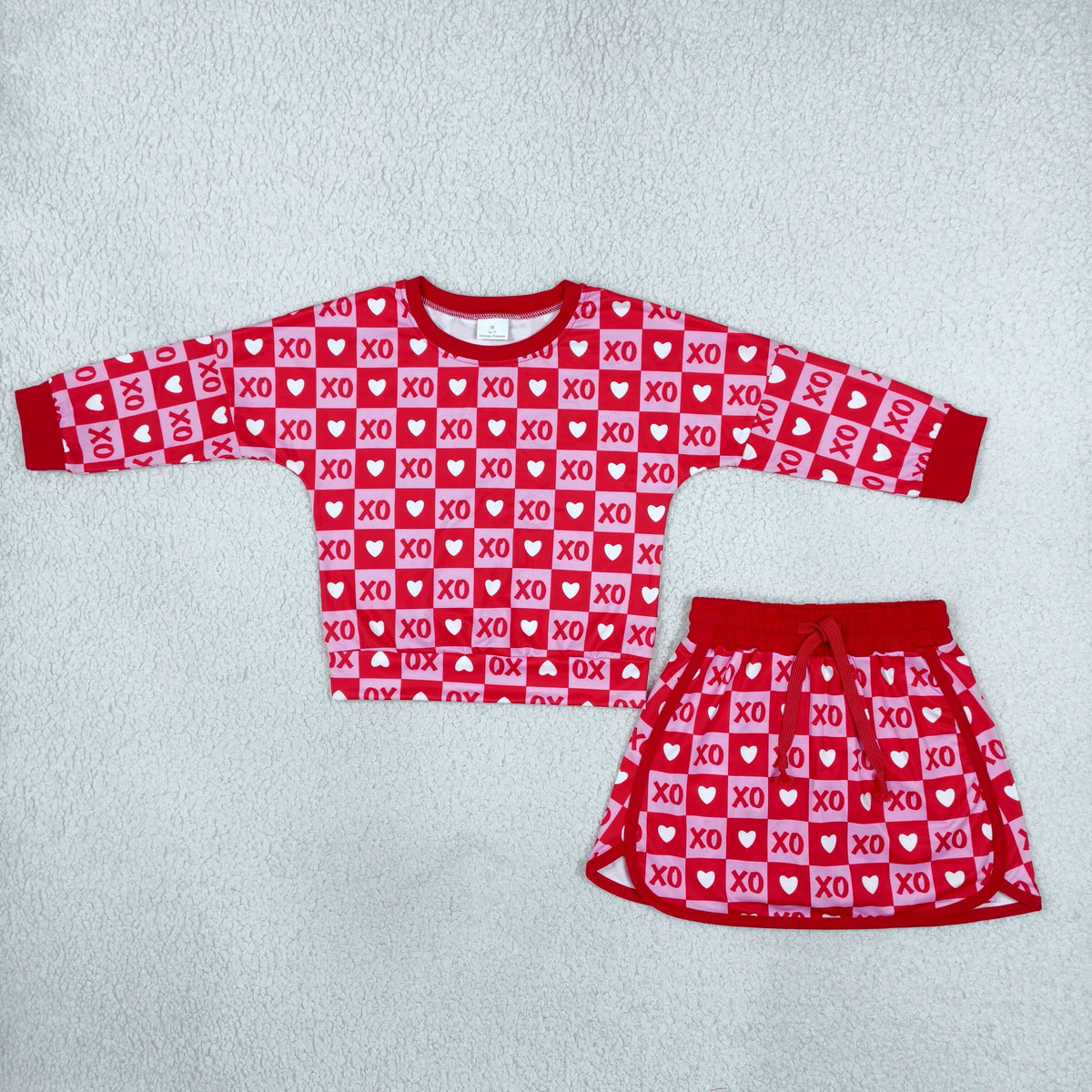 NO MOQ RTS GLD1826 Baby Girl Clothes Valentine XO Heart Checker Print Long Sleeve Top Skort Set 202610