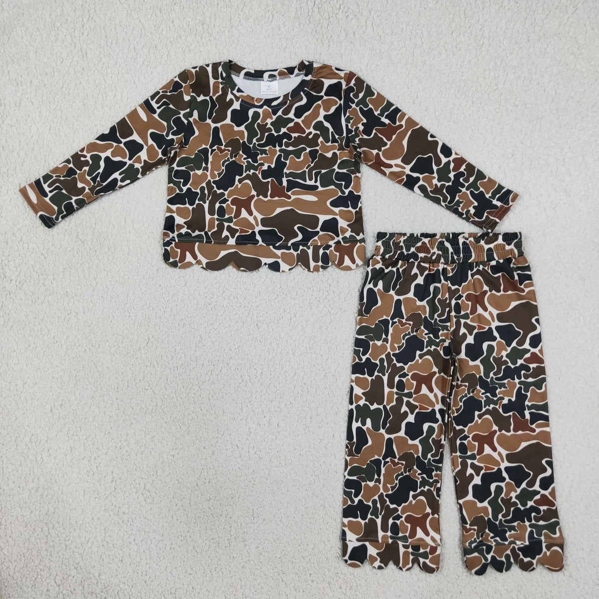 NO MOQ RTS GLP3662-scallop-bundle Baby Girl Clothes Retro Camo Print Long Sleeve Scalloped Hem Outfit Set 202610