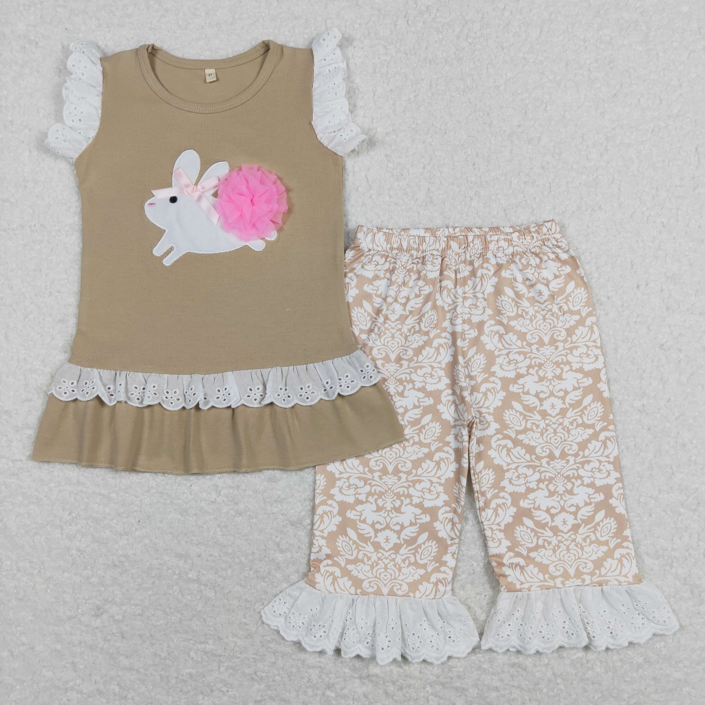 B17-1 Easter girl embroidery rabbit girl outfit 202312 RTS