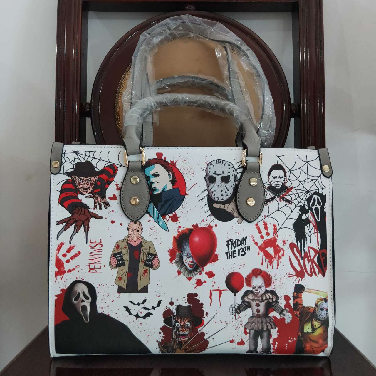 BA0136 handbag halloween clawn  10.3*13.5*5.5 inches bag