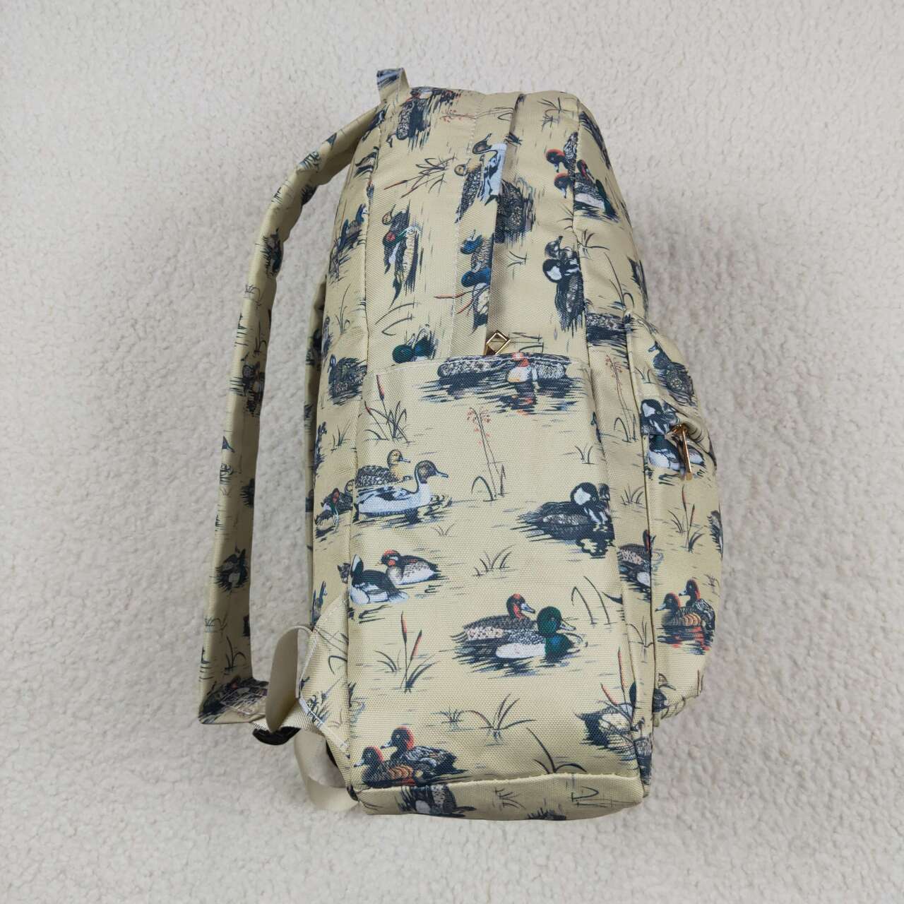 BA0198 western duck backpack 202405 rts