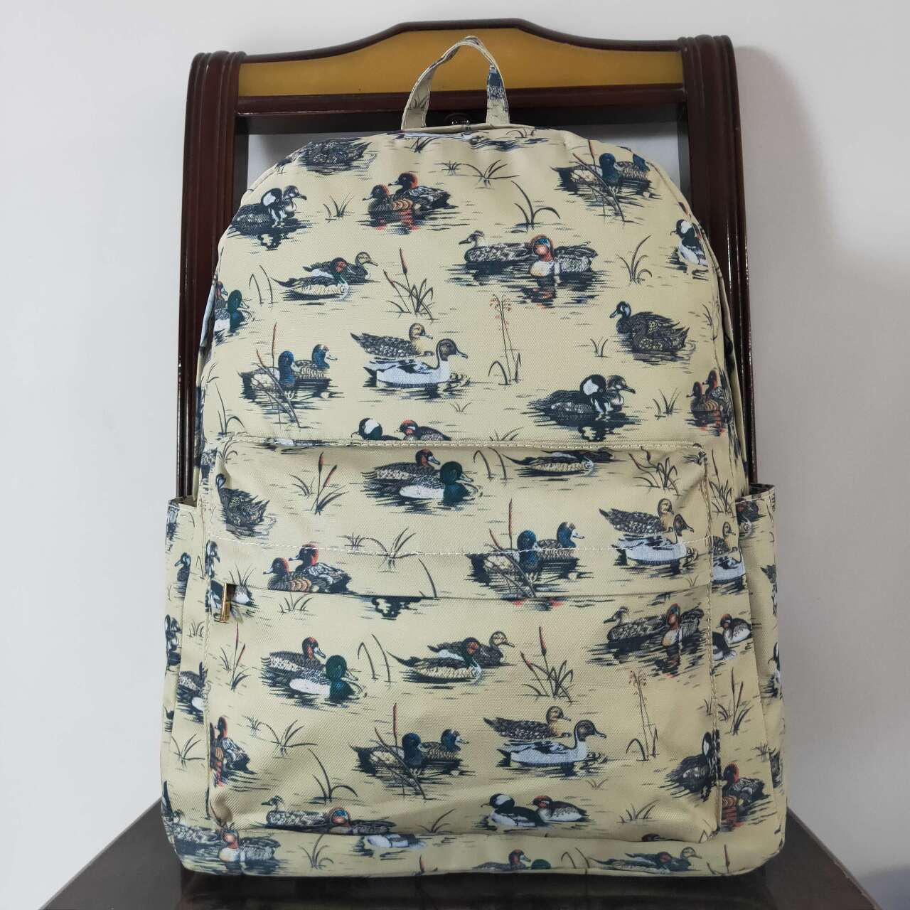 BA0198 western duck backpack 202405 rts