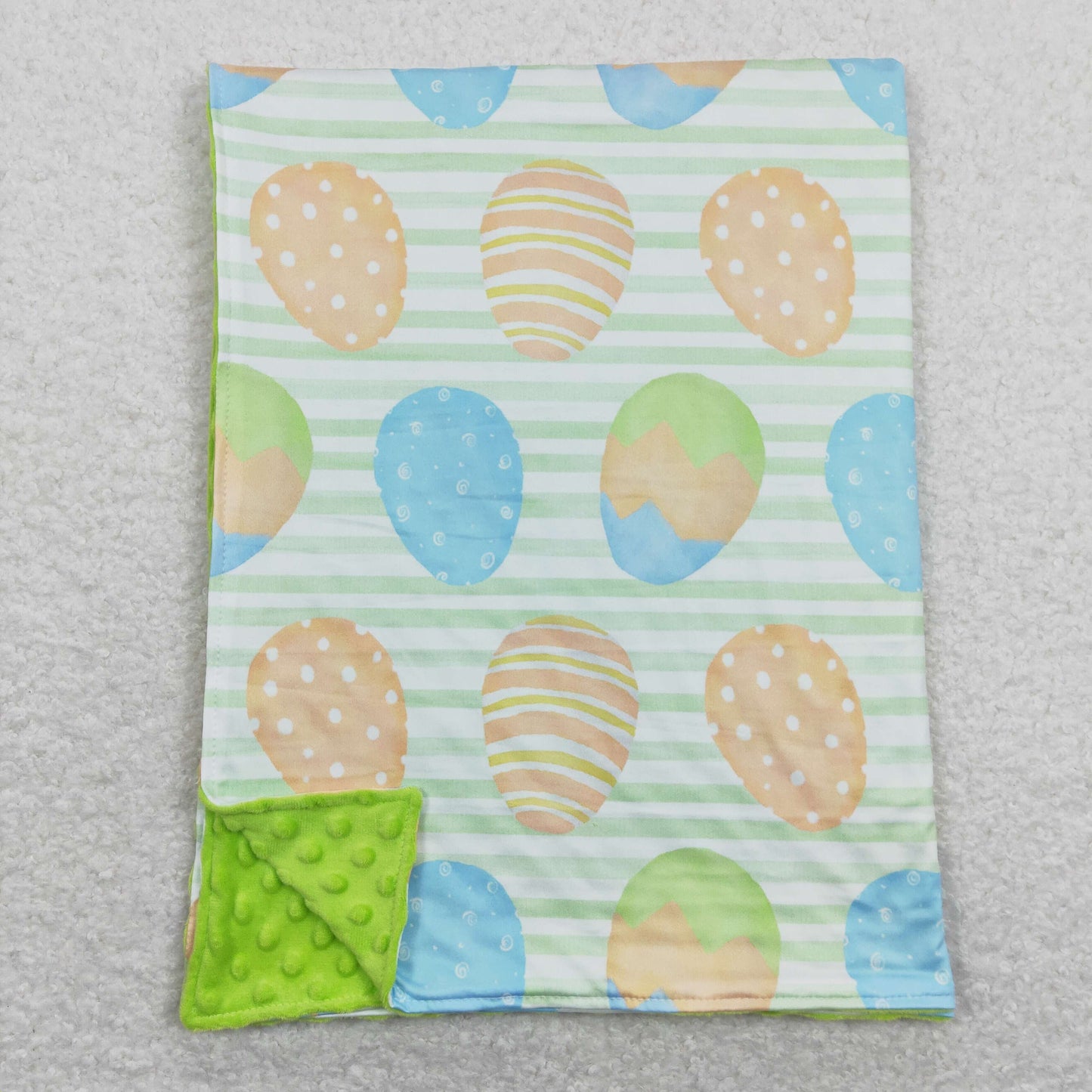 BL0102 Easter eggs colorful green blanket  202401 RTS