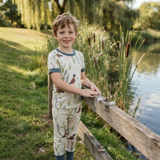 NO MOQ RTS BSPO0519 Baby Boy Clothes Mallard Duck Grass Allover Print Short Sleeve Top Long Pant Pajama Set 202609
