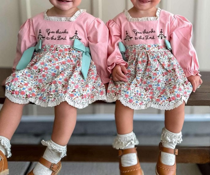 GLD0967 Embroidery thanksgiving flowers  green bow  pink girl dress sibling 202412 RTS