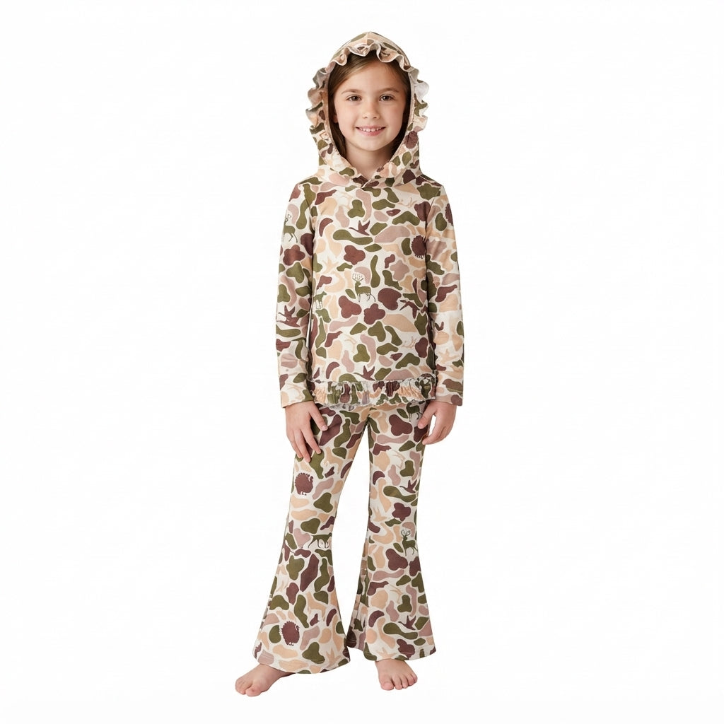 NO MOQ RTS GLP3079 Baby Girl Clothes Deer Camo Allover Print Long Sleeve Ruffle Hoodie Flare Pant Set 202609