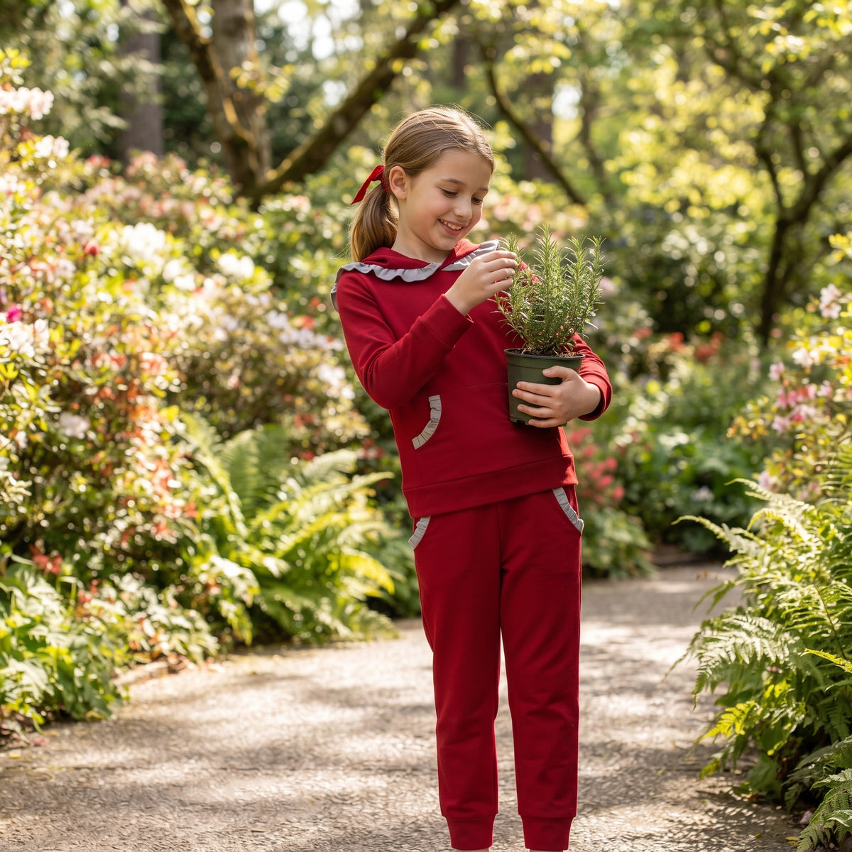 NO MOQ RTS GLP3565 Baby Girl Clothes Solid Red Ruffle Trim Long Sleeve Hoodie Jogger Pant Set 202610