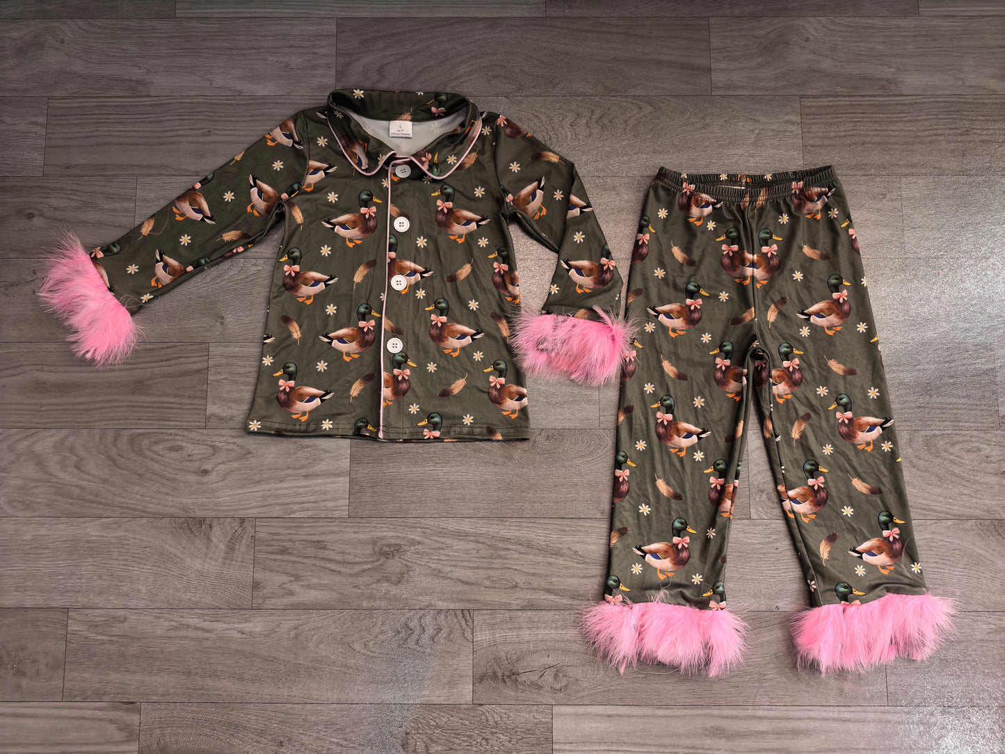 RTS GLP3629 Animal Print Lapel Button Long Sleeve Top Fuzzy Trim Pants Girls Outfit 202608