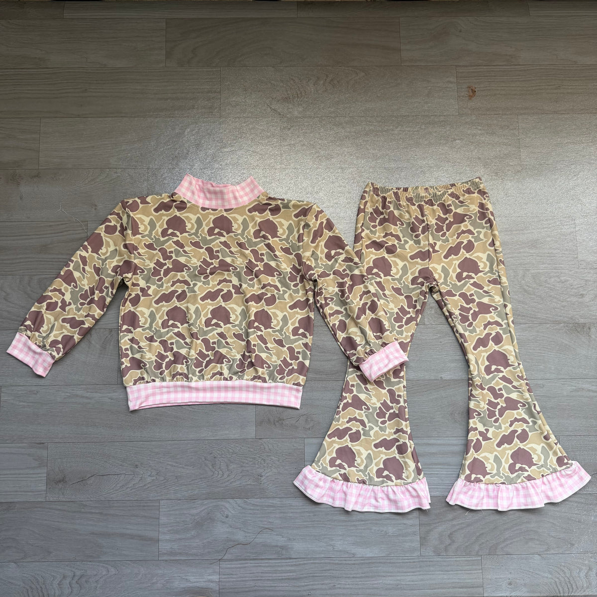 Sample-Real Pics GLP3735 Baby Girl Clothes Camo Print Long Sleeve Mock Neck Top Pink Gingham Ruffle Flare Pants Set