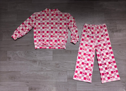 Sample-Real Pics GLP3867 Baby Girl Clothes Heart Checkerboard Allover Print Long Sleeve Top Wide Leg Pant Set