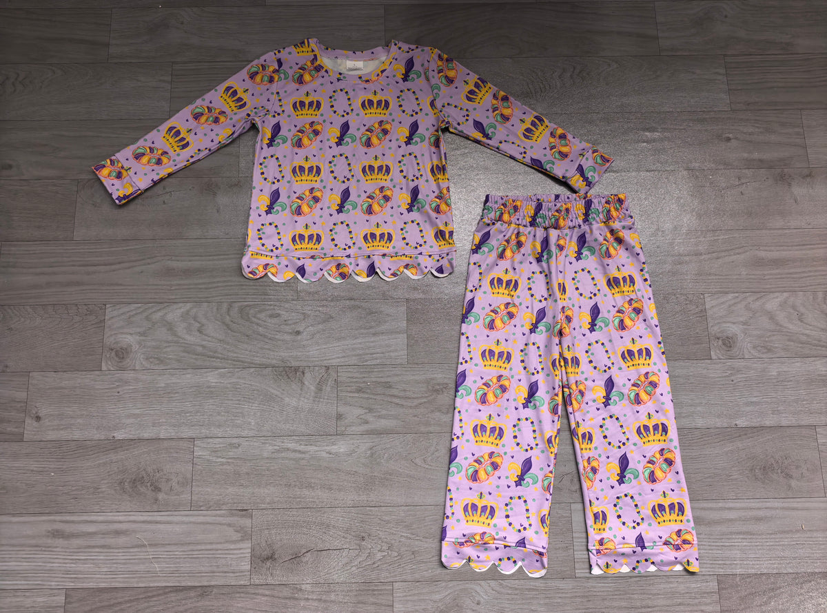 Sample-Real Pics GLP3883 Baby Girl Clothes Mardi Gras Crown Bead Allover Print Long Sleeve Ruffle Hem Top Pant Set