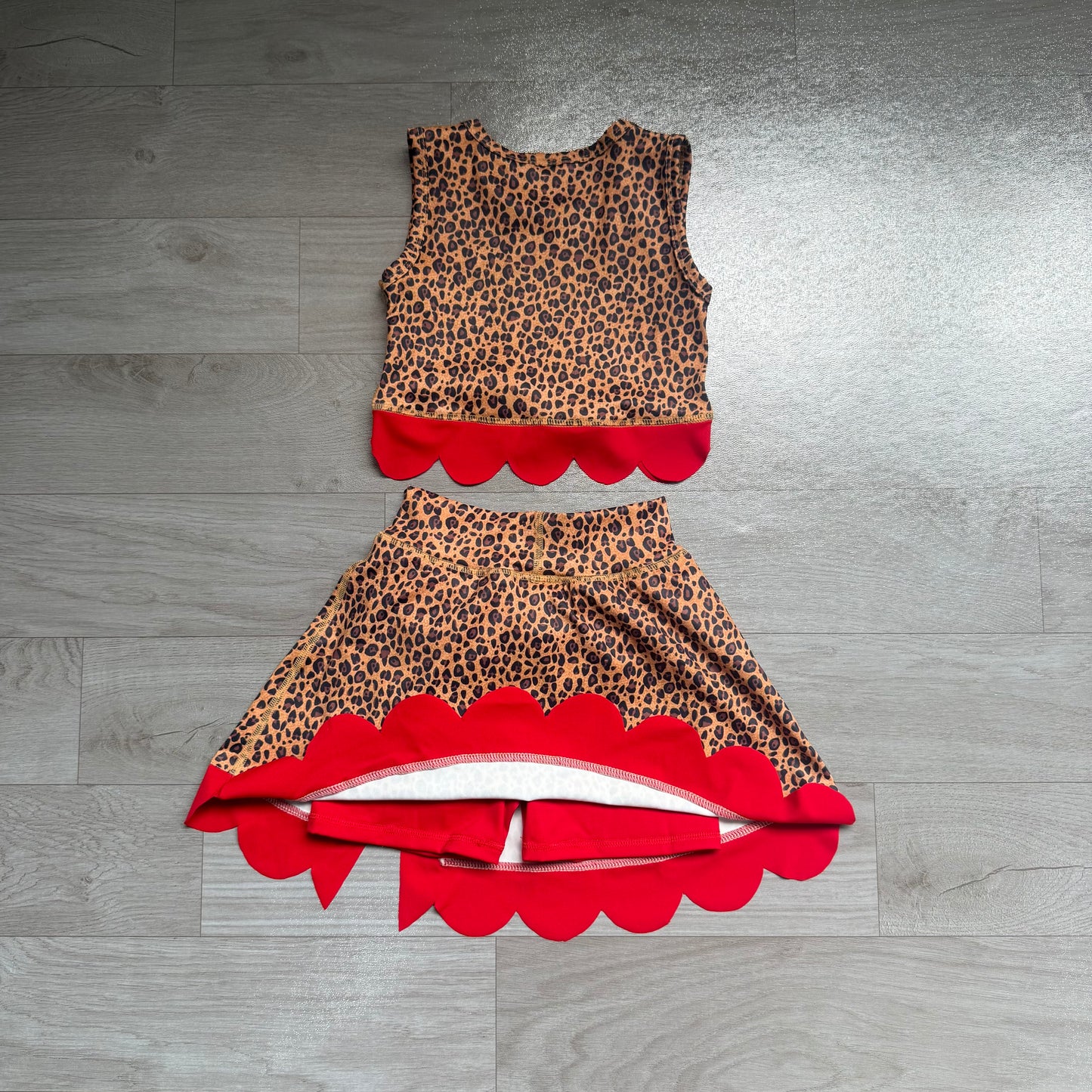 GSD4234  YOGA preorder leopard skort girl outfit 202608