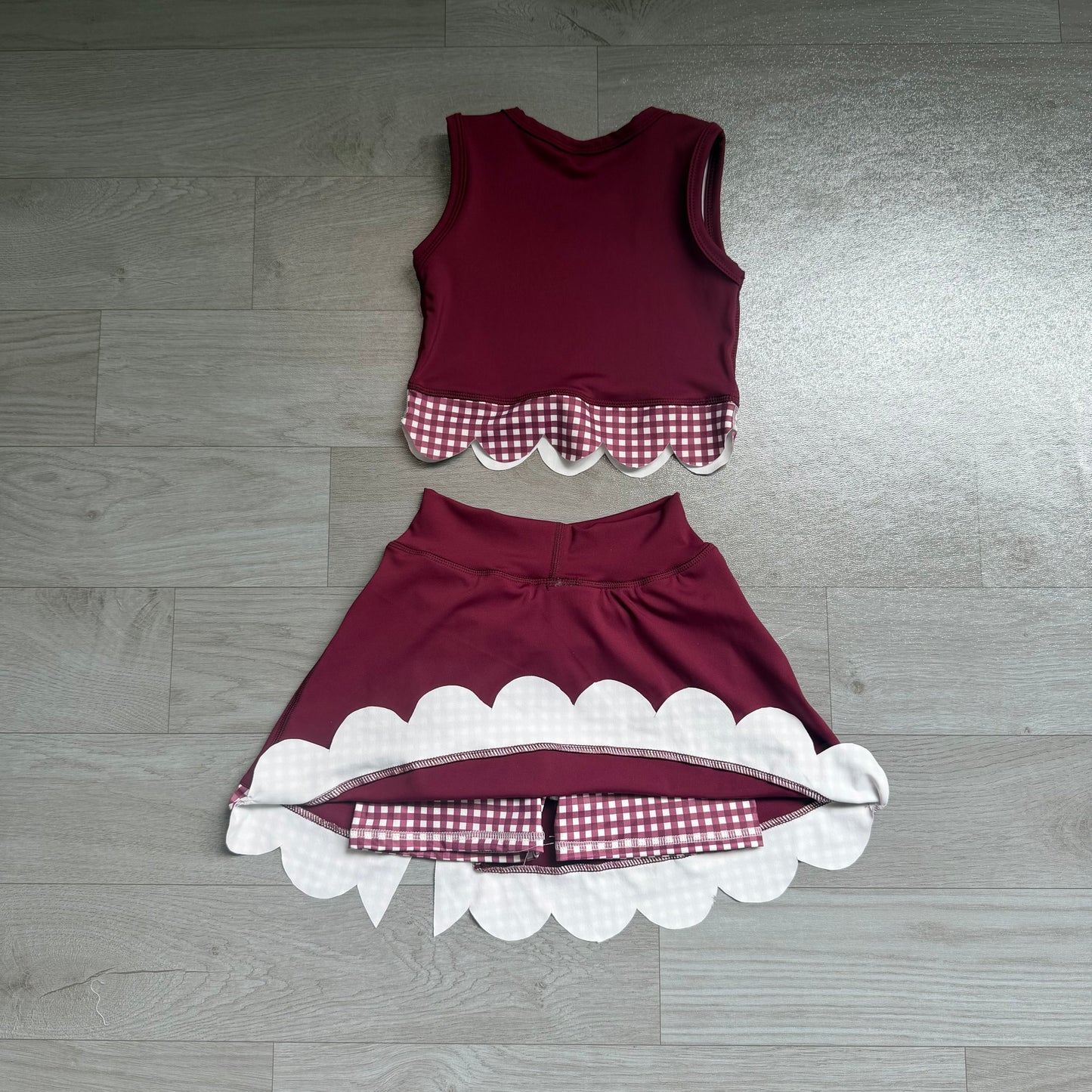 GSD4266 yoga scallop  red white checkboard sports girl  outfit skirt  2026 preorder