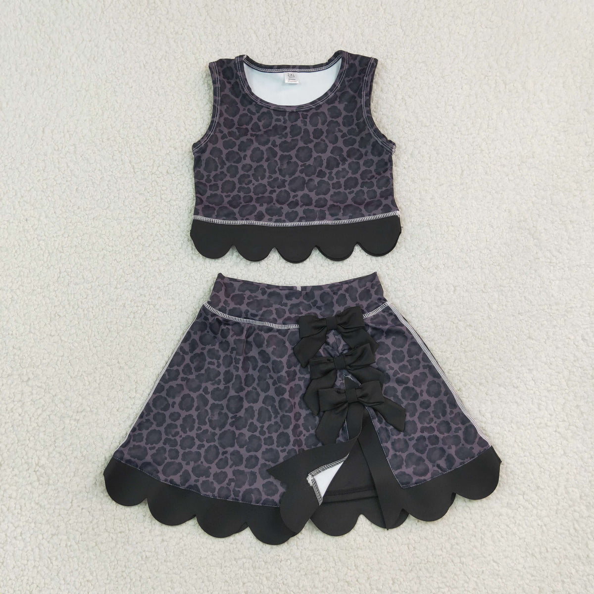 NO MOQ RTS GSD4268(1)-scallop-yoga Baby Girl Clothes Dark Grey Leopard Print Sleeveless Scallop Top Bow Skirt Set Outfit 202609