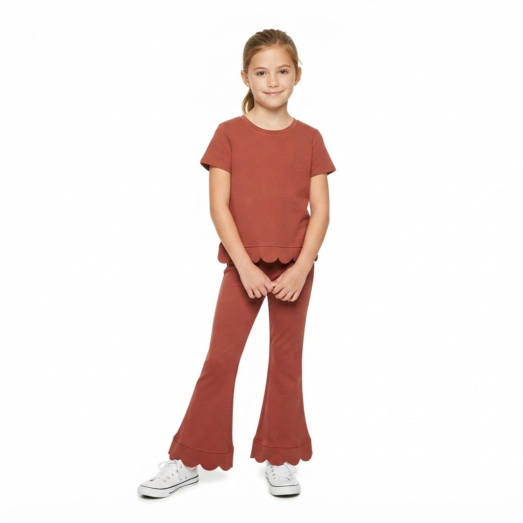 NO MOQ RTS GSPO2347-bundle Baby Girl Clothes Solid Rust Plain Print Short Sleeve Scallop Top Flare Pant Set 202610