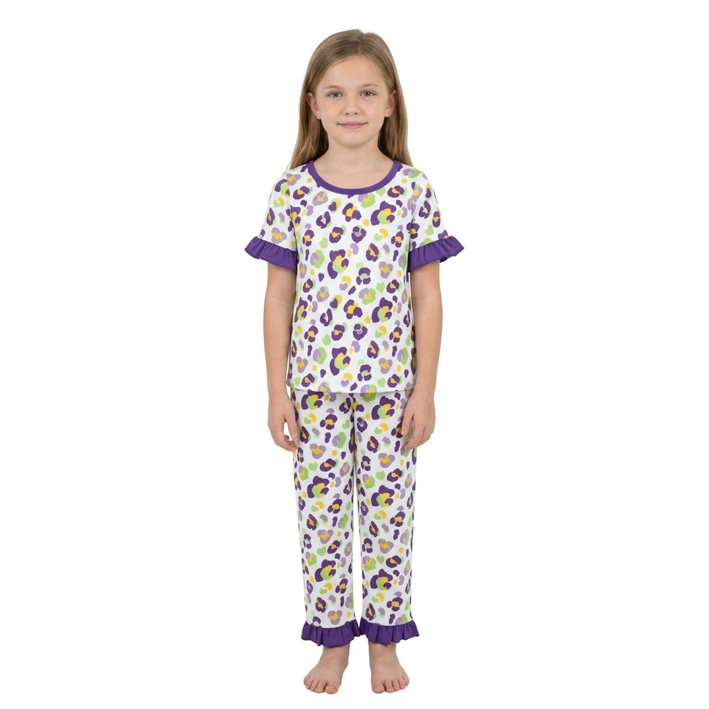 NO MOQ RTS GSPO2388 Baby Girl Clothes Mardi Gras Colorful Leopard Print Short Sleeve Ruffle Cuff Pajama Set 202610