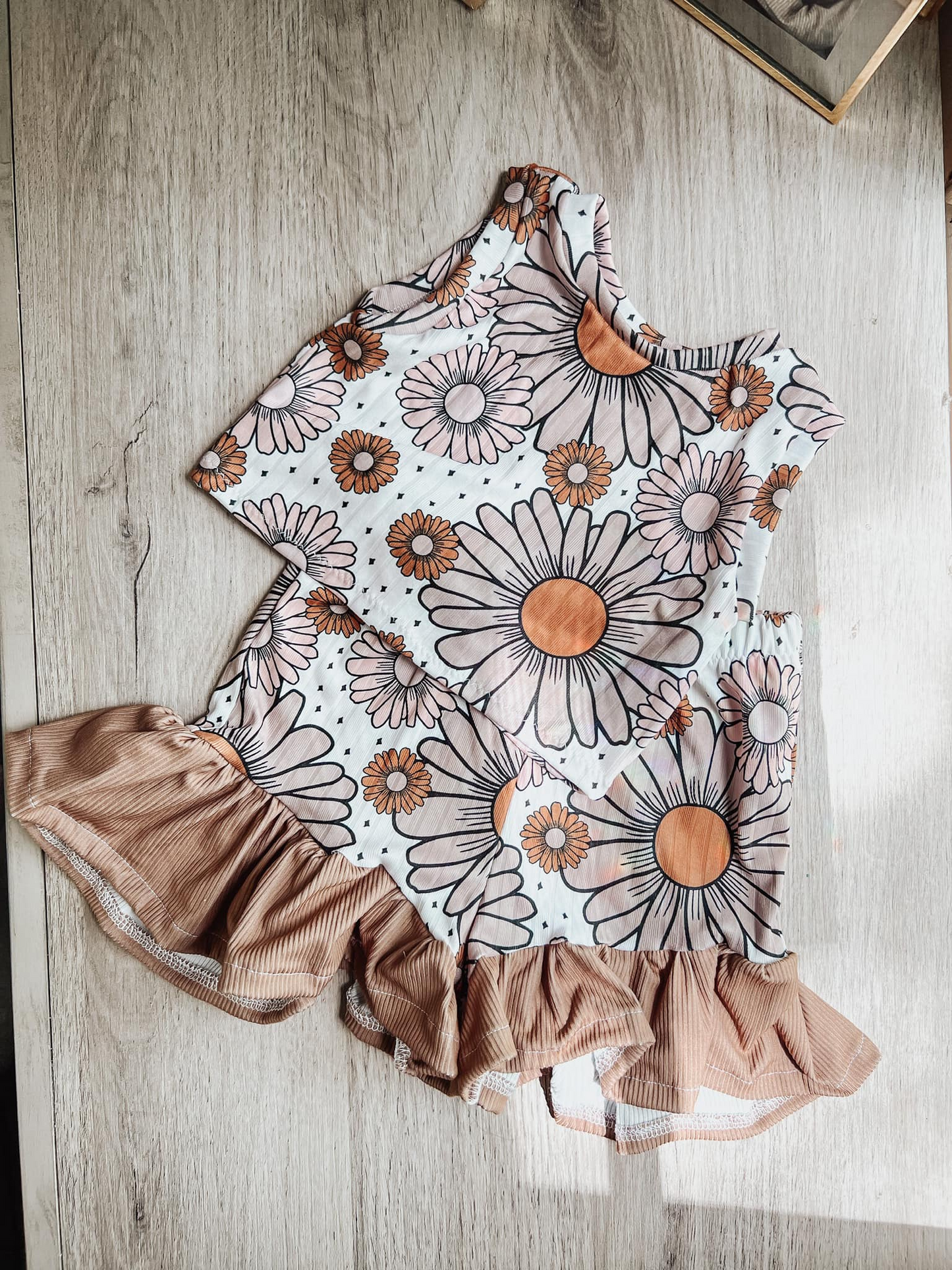 GSSO2222 preorder flowers western short sleeve shorts girl summer outfit 202502