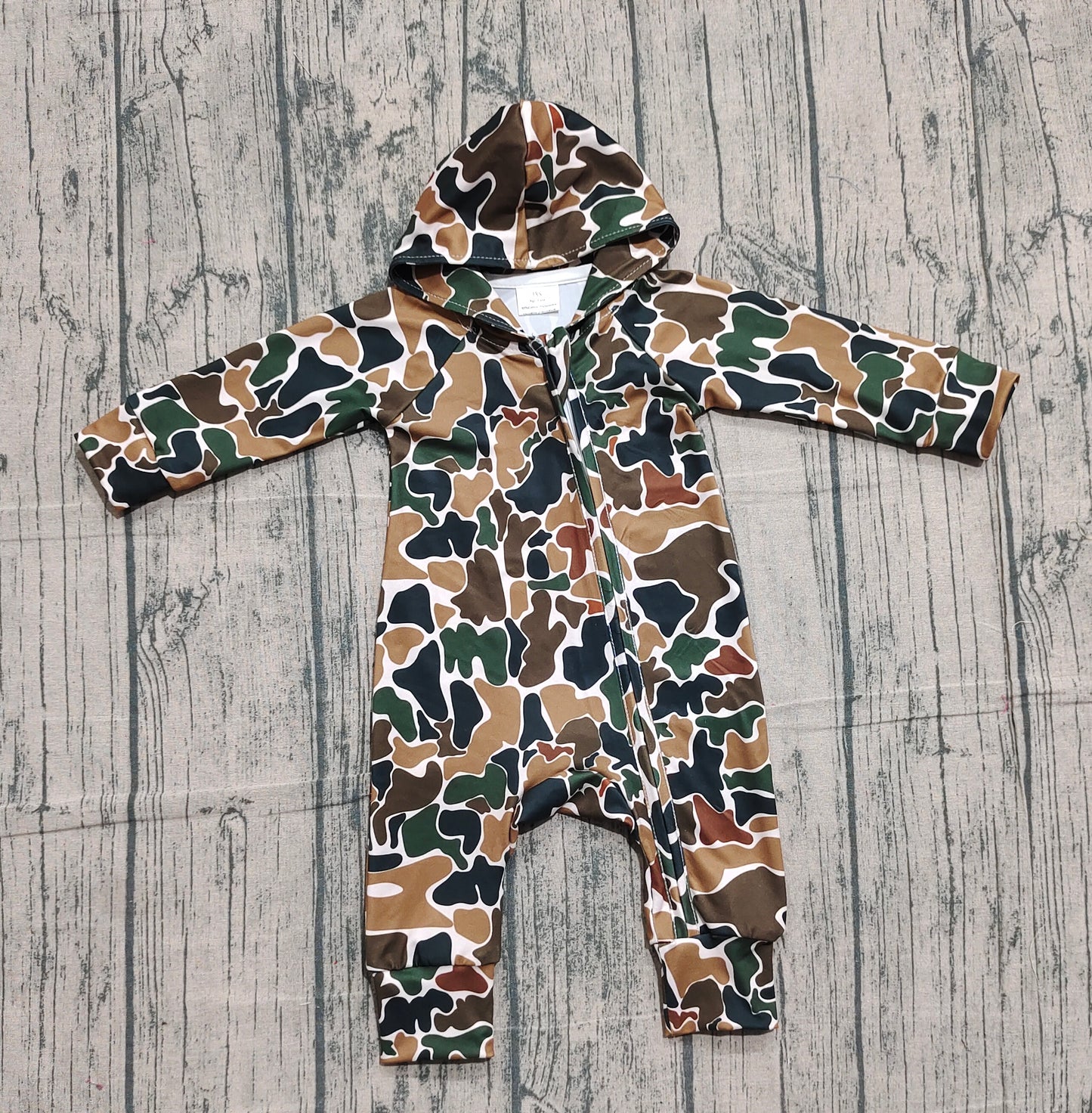 LR2815 boy camo romper 202511 preorder
