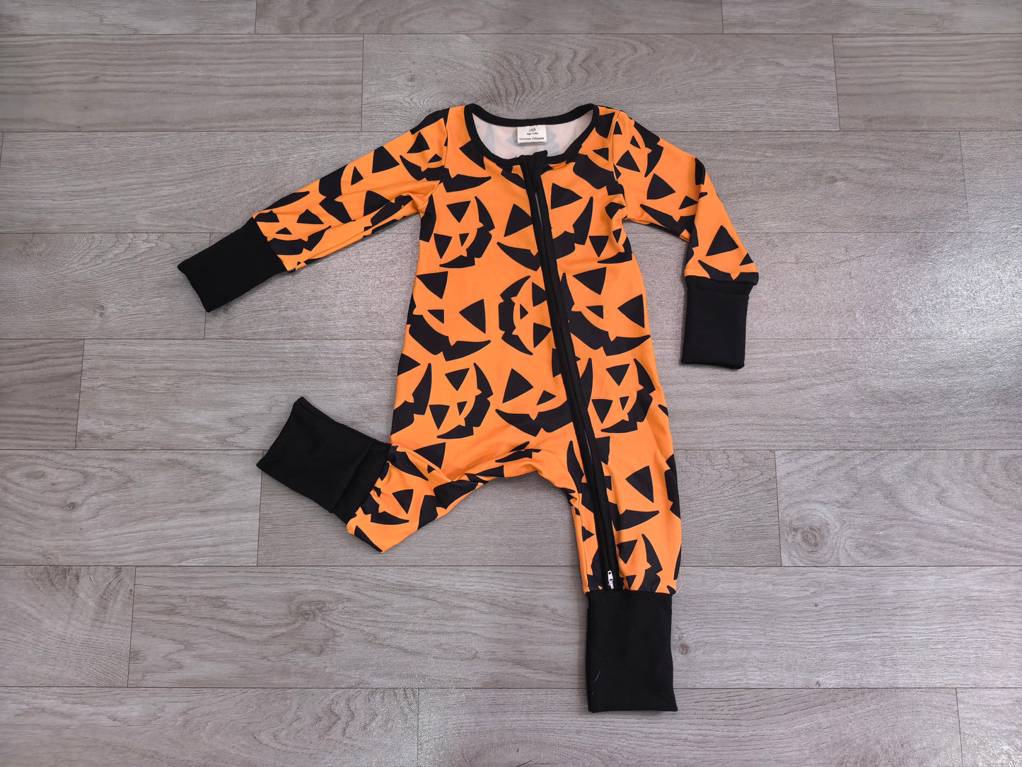 RTS LR3243 Halloween Pumpkin Face Print Zipper Baby Romper