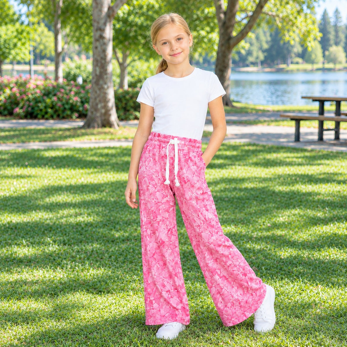 NO MOQ RTS P1137 Baby Girl Clothes Pink Maple Leaf Camo Allover Print Drawstring Wide Leg Pants 202610