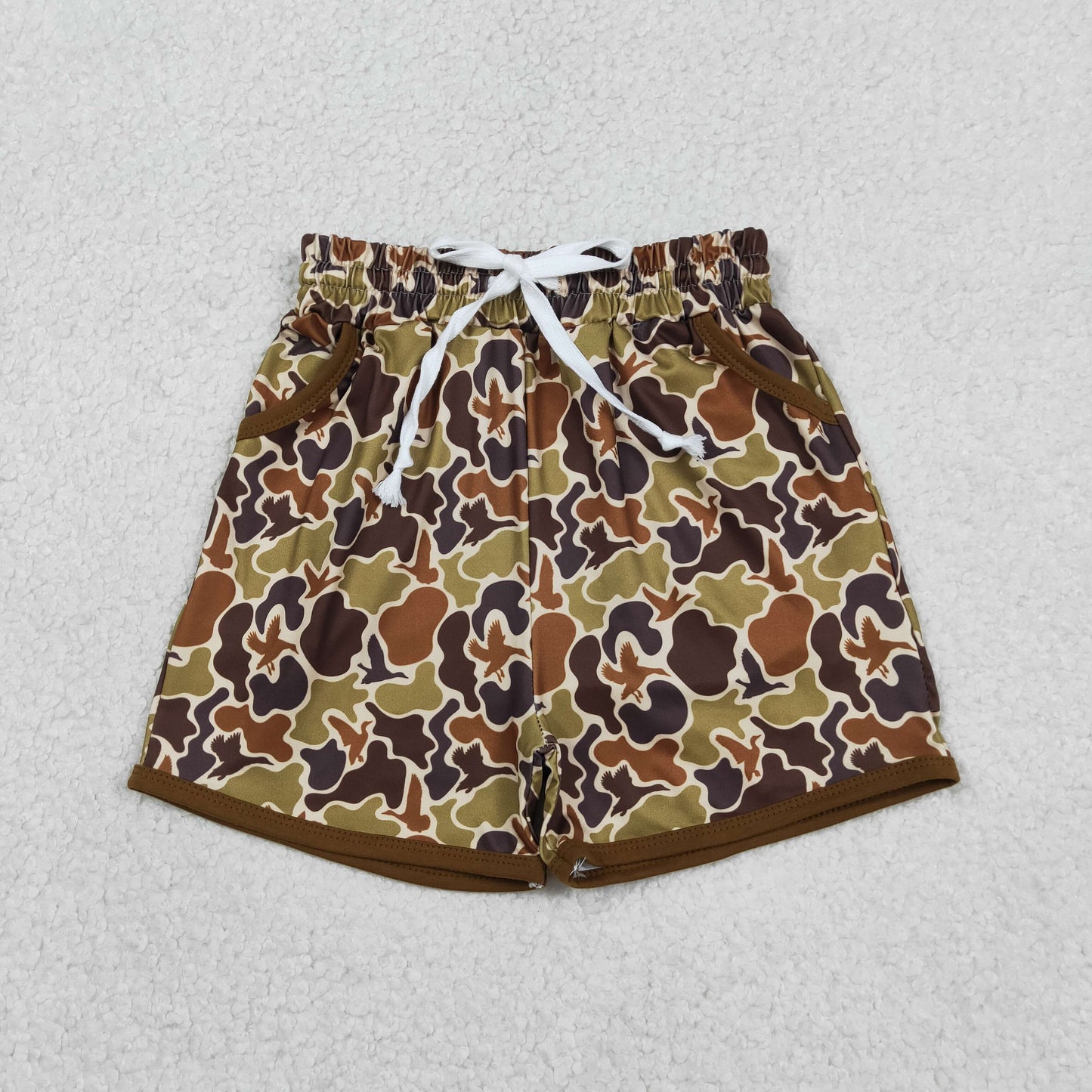 SS0673 boy camo duck shorts 202603 RTS