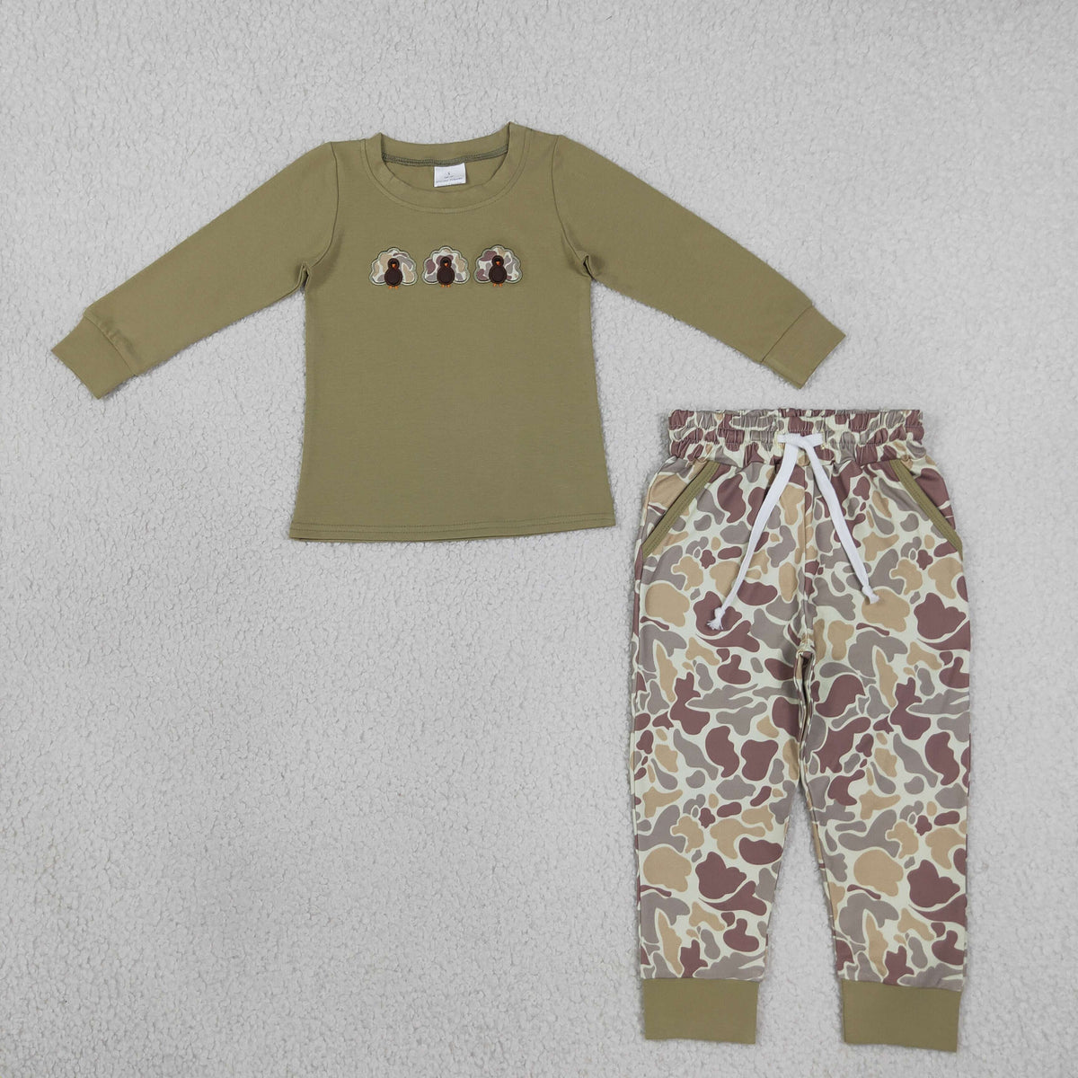 NO MOQ RTS BLP1474 Baby Boy Clothes Turkey Embroidery Camo Print Long Sleeve Pant Set 202610