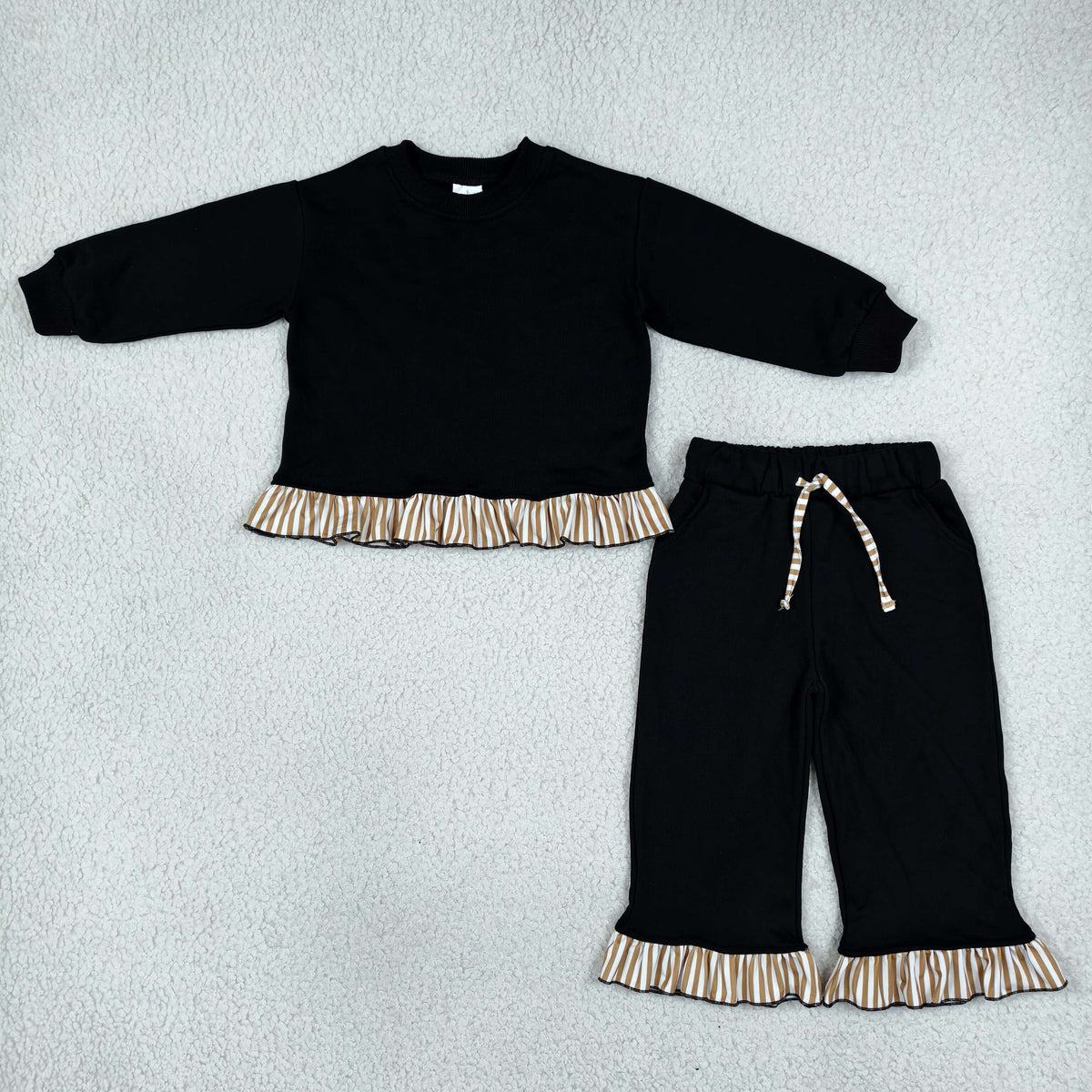 NO MOQ RTS GLP3671 Baby Girl Clothes Solid Black Striped Ruffle Trim Long Sleeve Top Flare Pant Set 202610