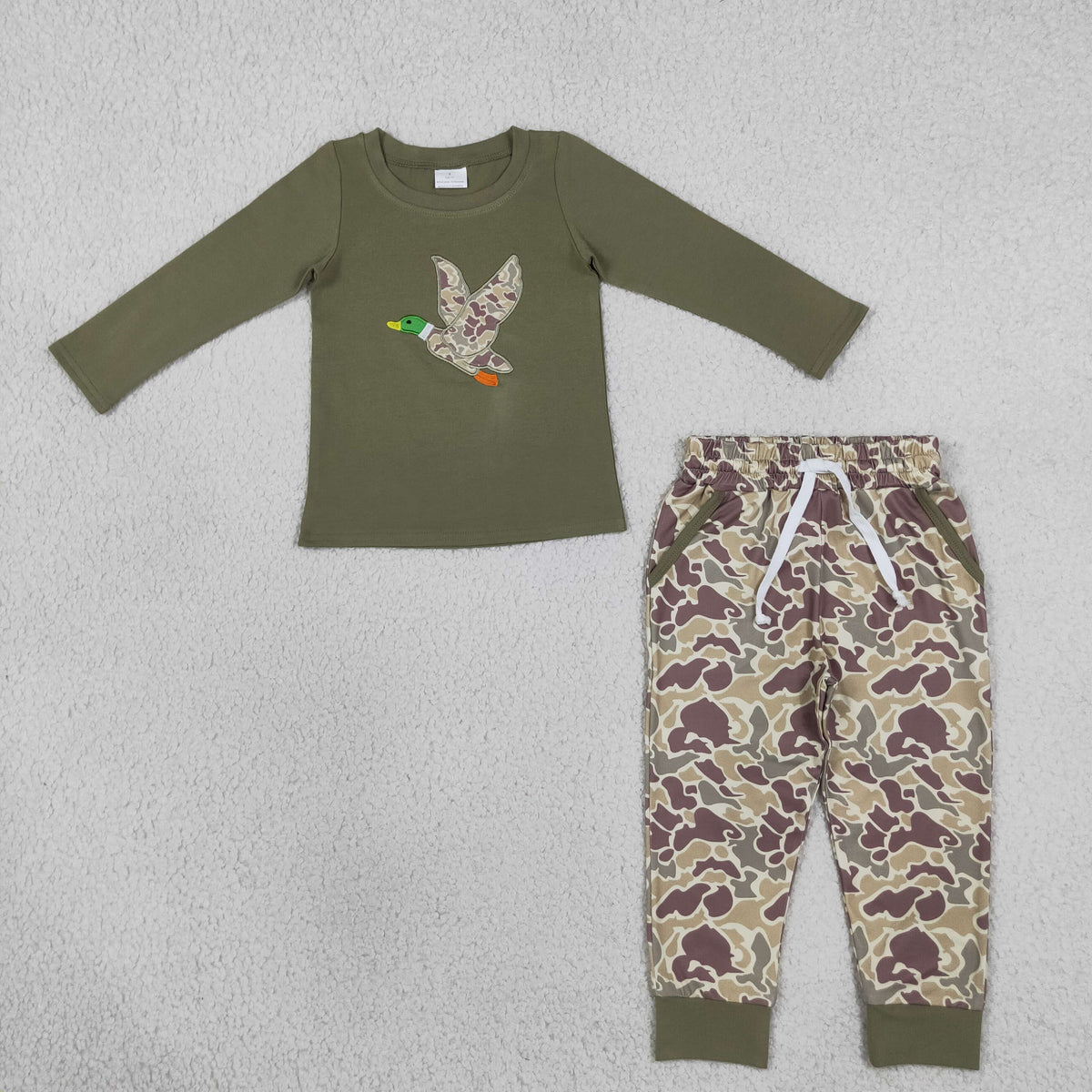 NO MOQ RTS BLP1494Baby Boy Clothes Flying Duck Embroidery Camo Print Long Sleeve Pant Set 202610