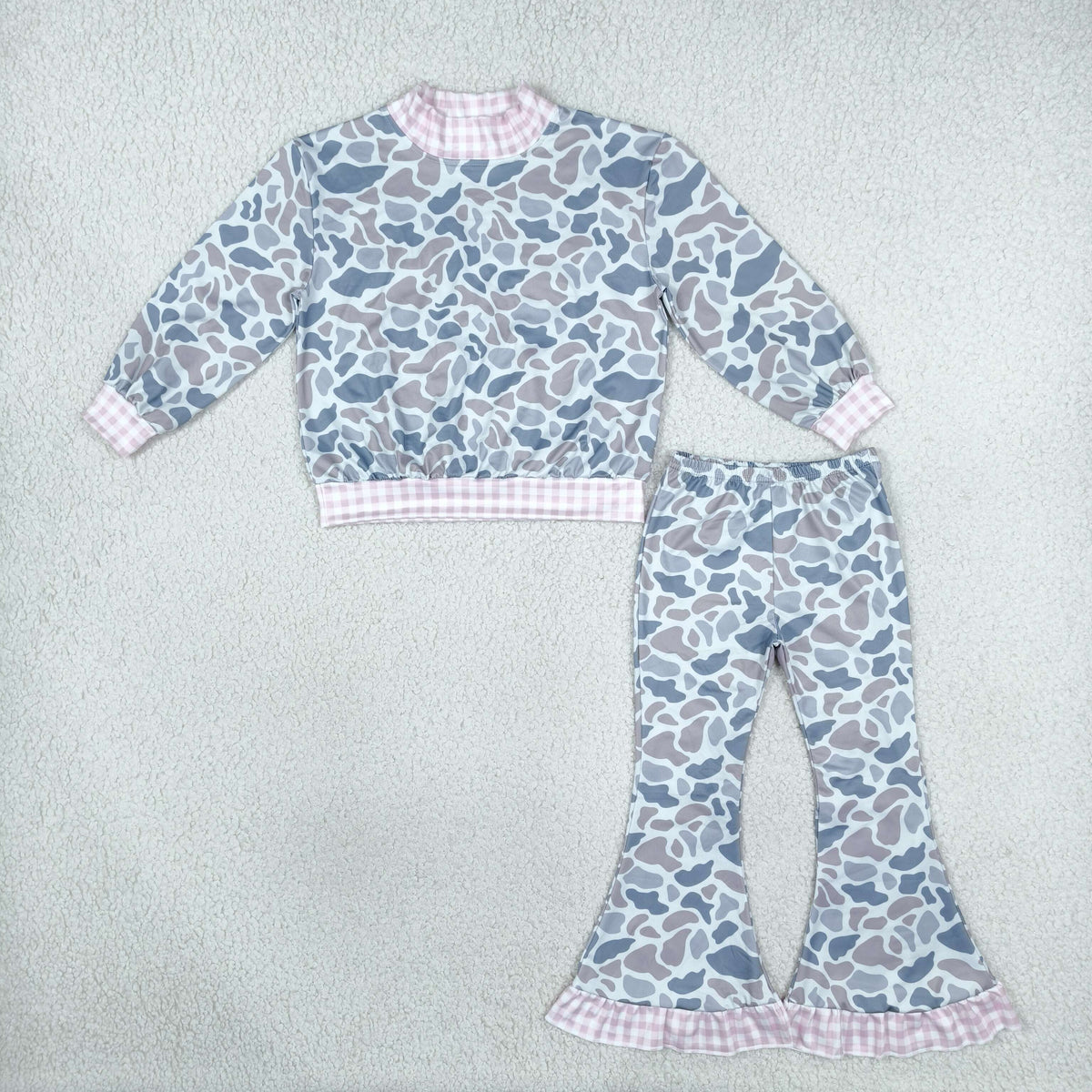 NO MOQ RTS GLP3737 Baby Girl Clothes Grey Cow Camo Pink Gingham Trim Print Long Sleeve Top Flare Pant Set 202610