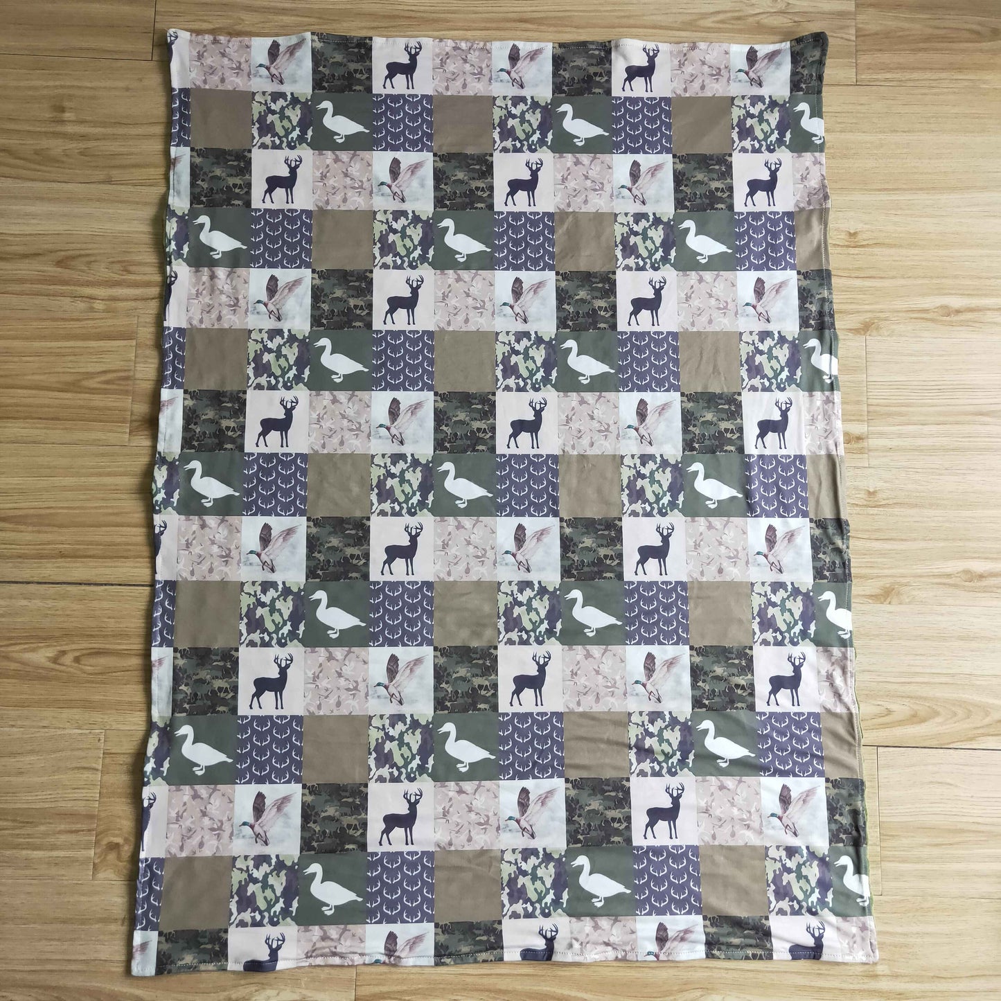 BL0027 RTS Duck deer green baby blanket BL0027