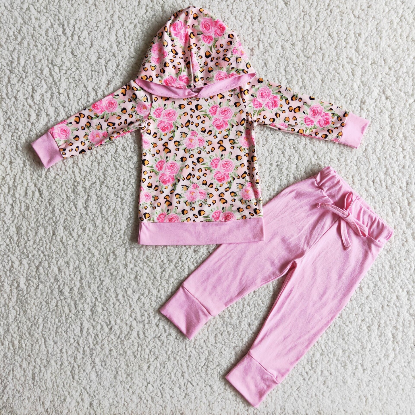 Floral pink long sleeve Hoodie outfit