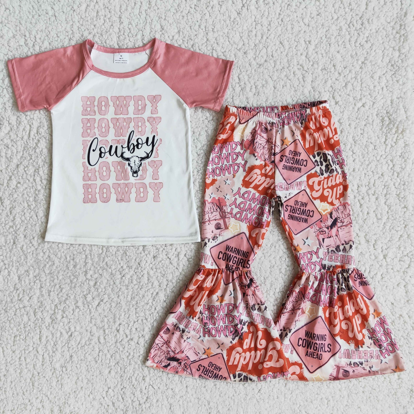 E13-18 cowboy howdy letters warning cowgirls ahead pink raglan girl short sleeve bell bottom outfit 20230308 RTS