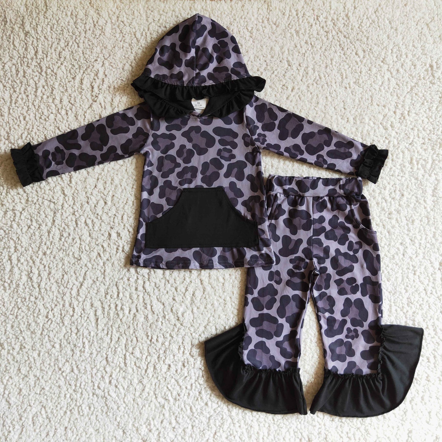 1005 RTS long sleeve black leopard hoodie girl outfit