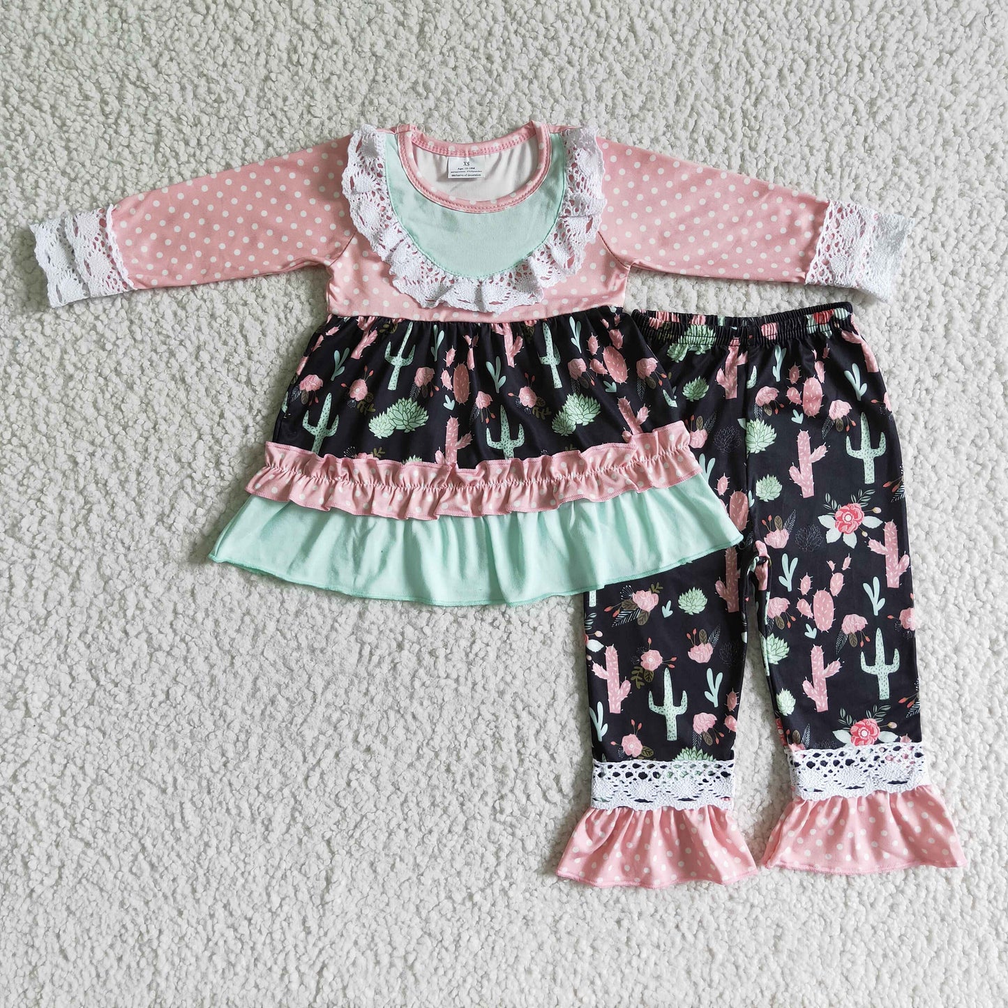 promotion 6 A14-11 pink ruff'le outfit cactus long sleeve girl outfit RTS 0730